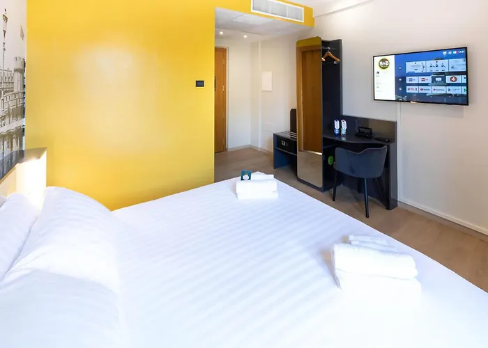 Roma Tuscolana San GiovanniAlbergo